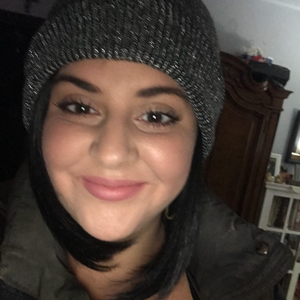 Meet your Posher, Lisa